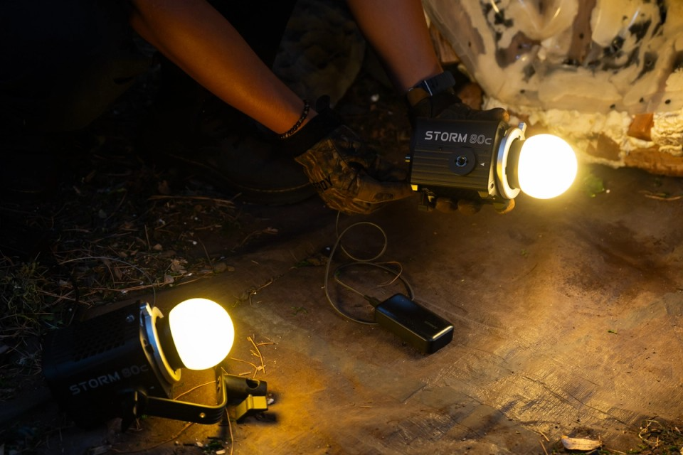 Aputure - AP00336A20 - STORM 80c BLAIR-CG LED Monolight (US)