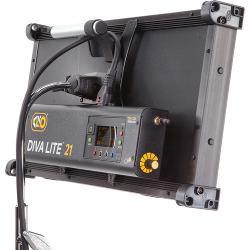 Kino Flo - DIV-L21XCU - Diva-Lite 21 LED DMX Center Mount, Univ (Includes Center Mount Fixture, Louver 90°, Baby Receiver (16mm)