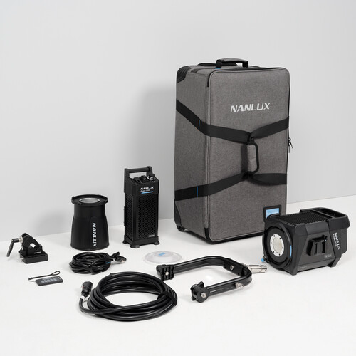NANLUX - EVOKE 900C Kit - Evoke 900C RGBLAC Light + Road Case