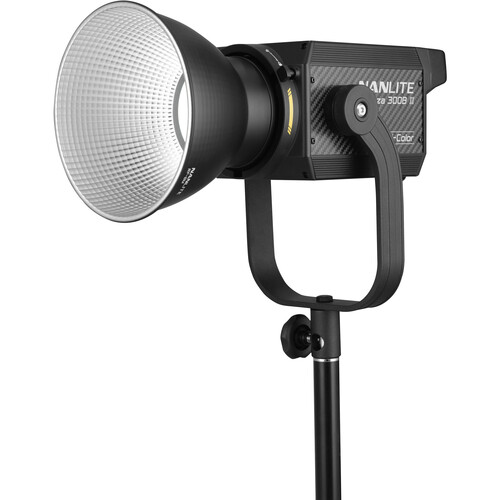 Nanlite Forza 300B II Spotlight incl. AC-DC power supply, Bowens mount, stand clamp and case