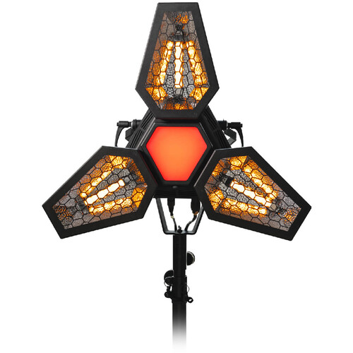 Portman Mantis
100-240VAC, 250W Max, RGBW, CRI 90+ (4 Pixels total)
3 Outer Pixels with Warm White Fillament & 12W RGBW Glow
1 Center 18W RGBW Center Pixel Module
5-pin XLR, OnBoard Display
Includes 1x True1 Cable, User Manual