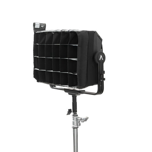 Dop Choice - SGAPW3W40 - SNAPGRID® 40° for Aputure Nova P300c