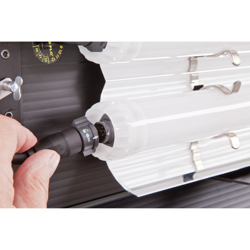 Kino Flo - SYS-FT42U - FreeStyle T42 LED DMX System, Univ (Includes FreeStyle T42 Fixture, Louver 90°, FreeStyle 140 FreeStyle 4ft LED Tube (x2)