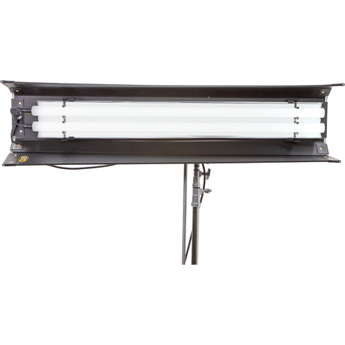 Kino Flo - SYS-FT42U - FreeStyle T42 LED DMX System, Univ (Includes FreeStyle T42 Fixture, Louver 90°, FreeStyle 140 FreeStyle 4ft LED Tube (x2)