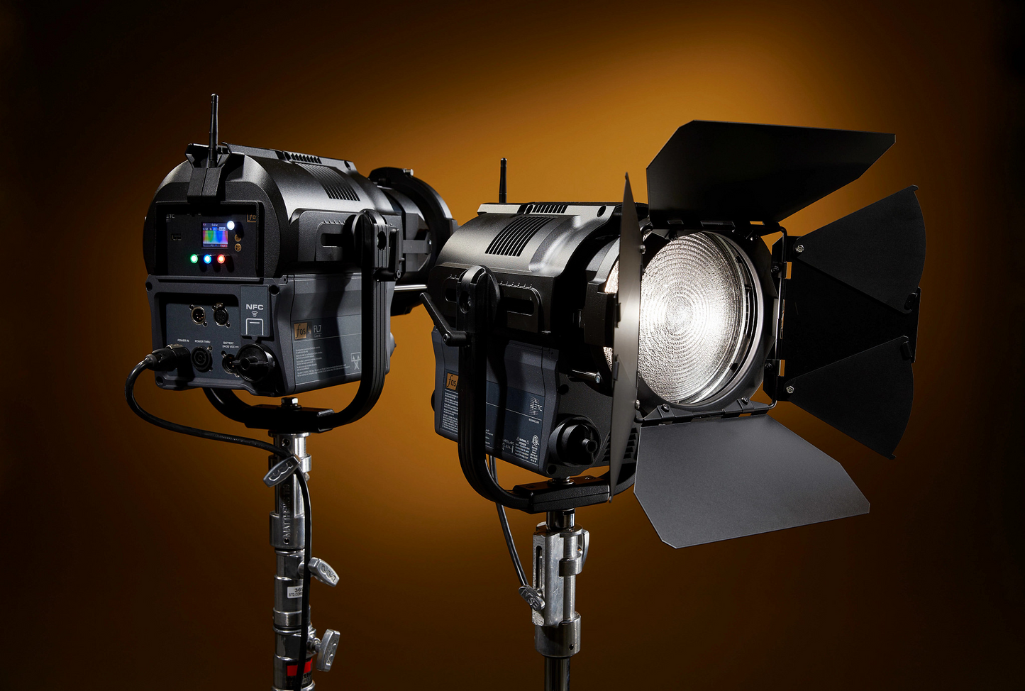 City Theatrical-Light Leak Shield, ETC fos/4 7 &amp; Desire 7 Fresnel-2632-LLS