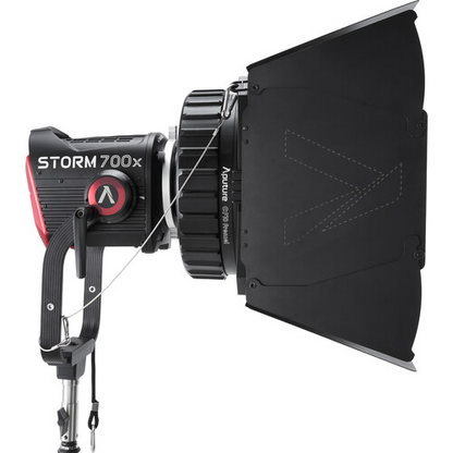 CF10 Fresnel and Barn Doors Kit