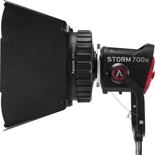 CF10 Fresnel and Barn Doors Kit