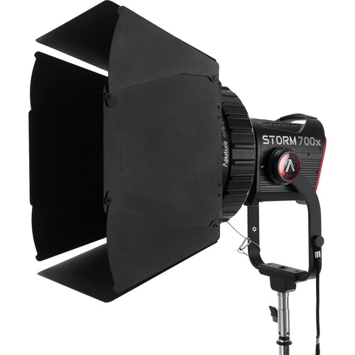 CF10 Fresnel and Barn Doors Kit