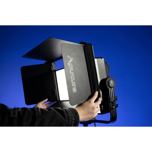 Aputure APA0219A30 NOVA P300c Barn Doors