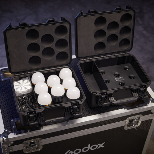 Godox - C7R-K8 - KNOWLED RGB bulb
8-Light kit