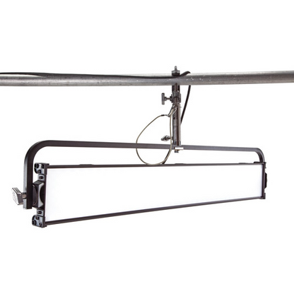 Kino Flo Diva-Lite 41 LED DMX, Yoke, w/ 90º Louver