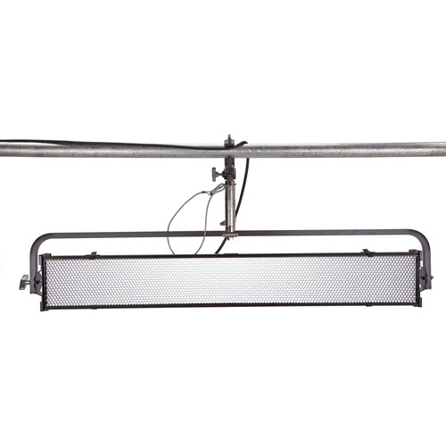 Kino Flo Diva-Lite 41 LED DMX, Yoke, w/ 90º Louver