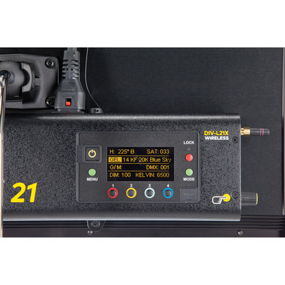 Kino Flo - DIV-L21XCU - Diva-Lite 21 LED DMX Center Mount, Univ (Includes Center Mount Fixture, Louver 90°, Baby Receiver (16mm)