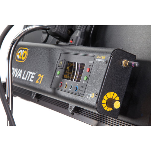 Kino Flo Diva-Lite 21 LED DMX, w/ 90º Louver, Japan Pin