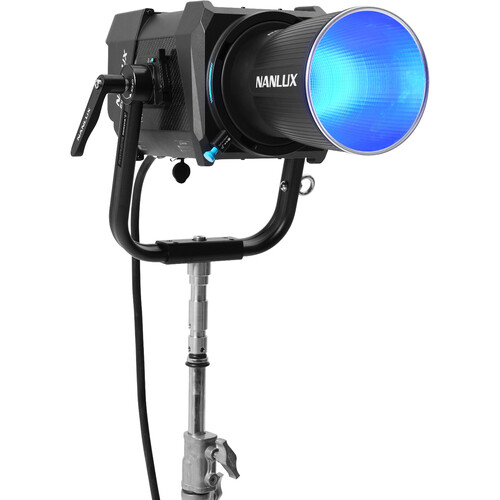 NANLUX - EVOKE 900C ST- KIT - Evoke 900C RGBLAC Spot Light w