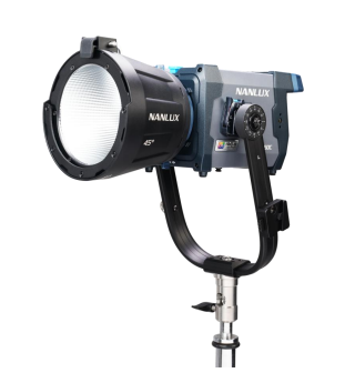 Nanlux Evoke 150C C8 Full-color Spot Light with carry case