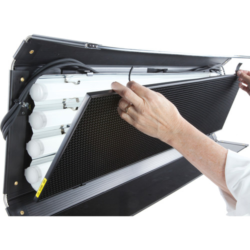 Kino Flo FreeStyle T44 DMX Kit, w/ Bag, Schuko