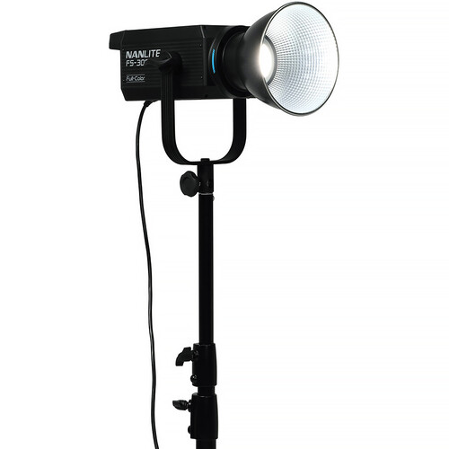 Nanlite FS-300C led rgbw Spot Light