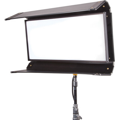 Kino Flo - KIT-DL20XBU - Diva-Lite 20 LED DMX Kit, Univ w/ Soft Case (Includes Diva-Lite 20 LED DMX Fixture, Louver 90°, Baby Receiver (16mm), Soft Case)
