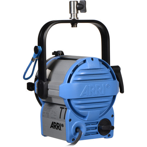 ARRI L1.39610.A True Blue T1 MAN blue/silver 220 - 250 V~ Edison