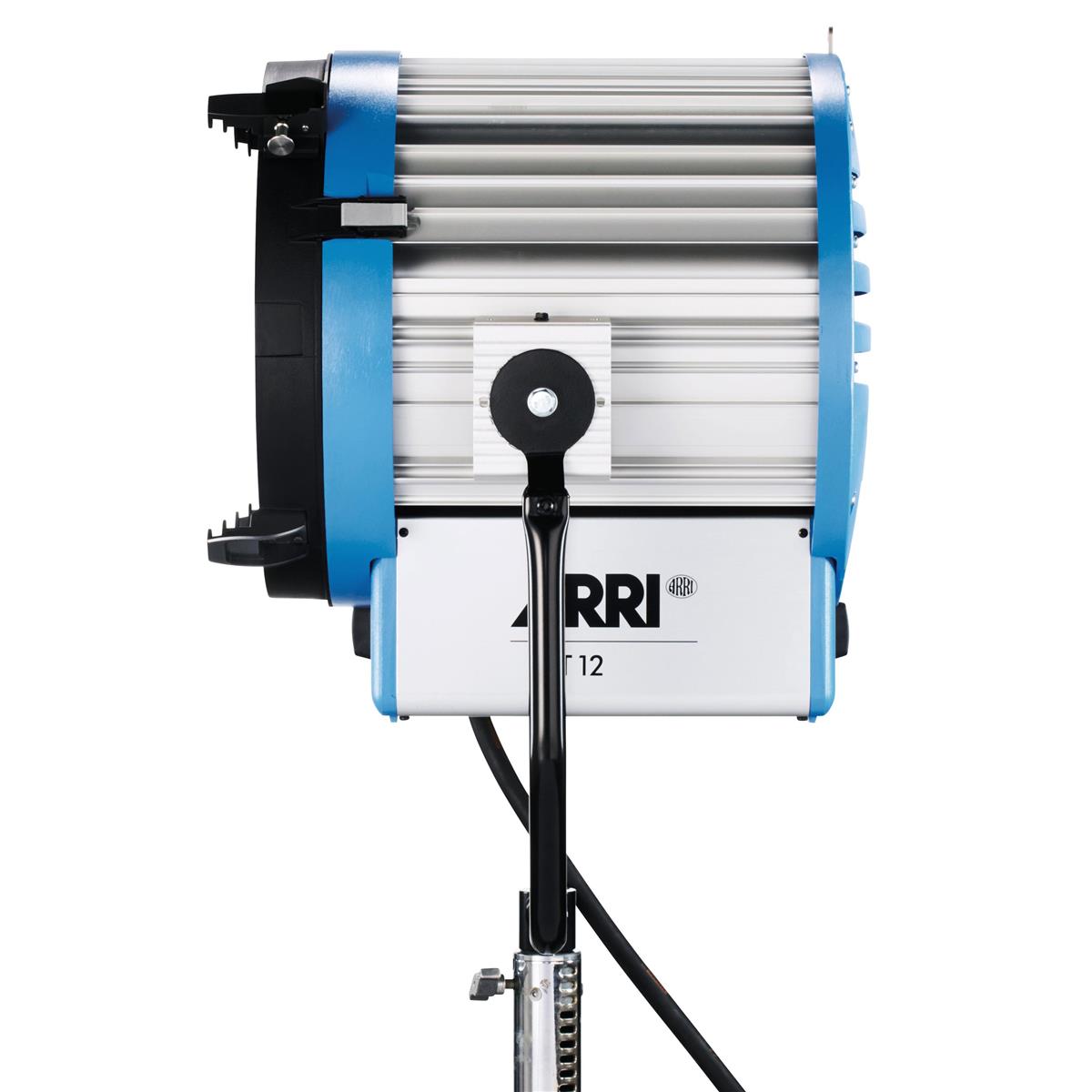ARRI L1.82120.A STUDIO T12 MAN blue/silver 120 - 240 V~ Bare Ends