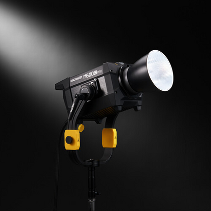 Godox - M600BI Pro - COB Light Bi color（with carry case）