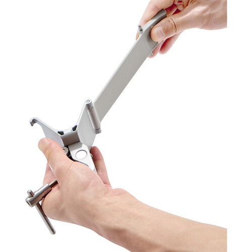 amaran Light Stand Clamp for Peak Portable Battery
