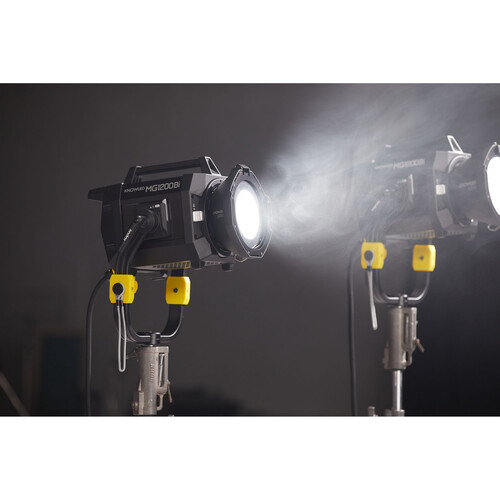Godox - MG1200BI K1 - KNOWLED Bi-Color LED Light MG1200BI with 3 reflectors 45°, 30°, 60°
