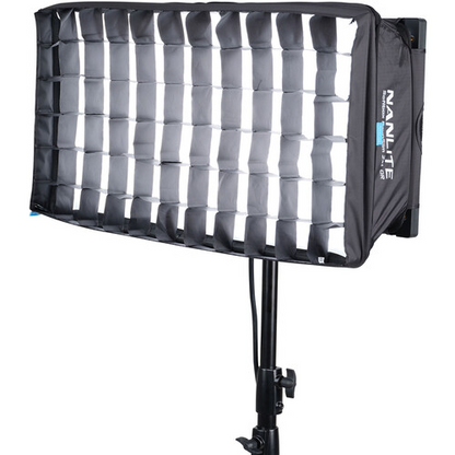 Nanlite PavoSlim 120C included softbox& eggcrate, lumenradio