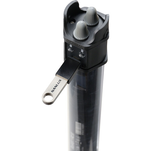 Nanlite PavoTube II 30C 4' LED Tube Light with AC Charger, Mount, and Case