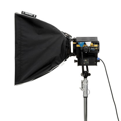 SNAPBAG® Universal SMALL for Barndoor 5 to 7 inch includes: Half Grid Diffusion w/ Storage Bag