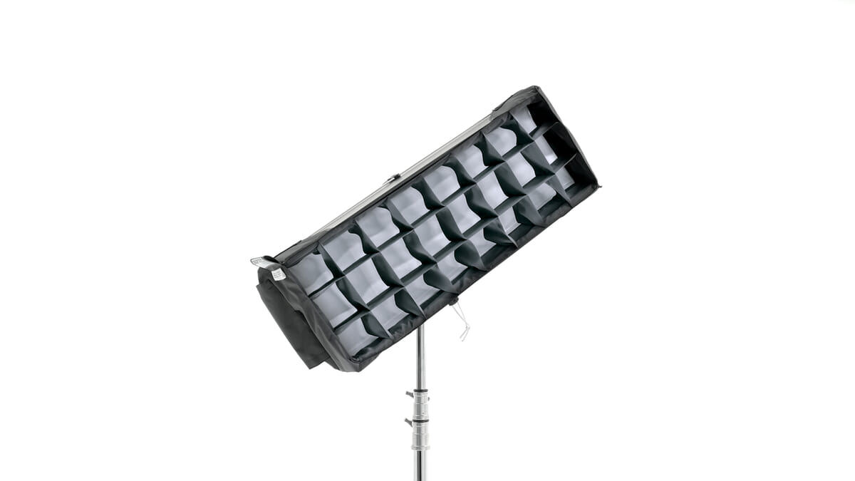 SNAPGRID®  50° Ossium Shell 2ft 2Bank for Quasar Science including half grid cloth diffusion and storage bag