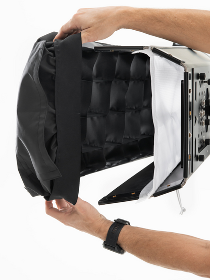 SNAPGRID®  50° Ossium Shell 2ft 2Bank for Quasar Science including half grid cloth diffusion and storage bag