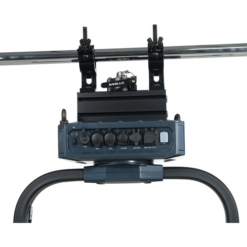 NANLUX YK-E-EVL-FL EVOKE 2400B/5000B Motorized Yoke with Flight case
