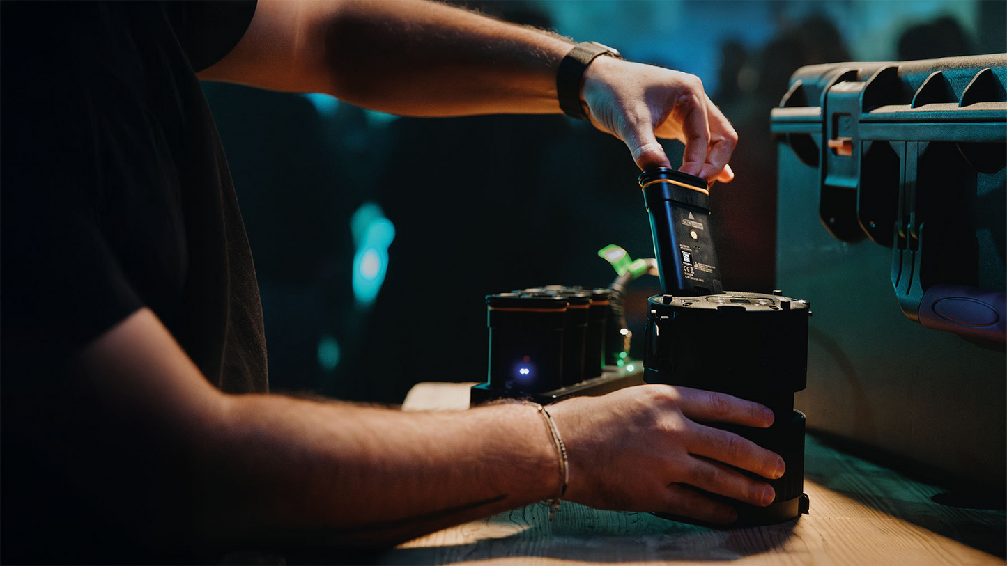 QuikBeam 16-unit Kit with Road Case