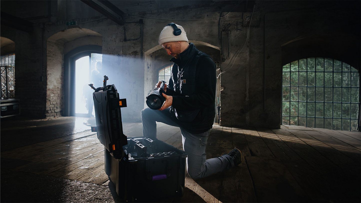 QuikBeam 16-unit Kit with Road Case